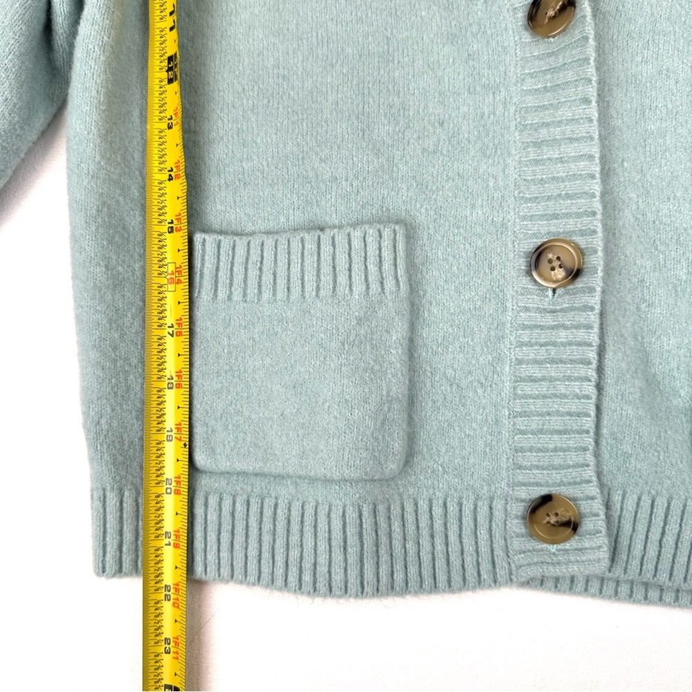 Uniqlo V-Neck Button Down Wool Blend Cardigan - Picture 8 of 8